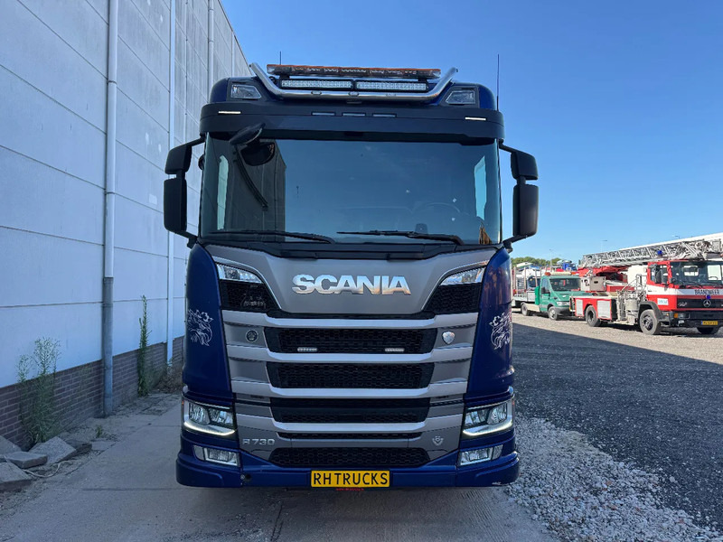 Scania R730 V8 8X4 EURO 6 HUB REDUCTION RETARDER - Kamion-šasija: slika Scania R730 V8 8X4 EURO 6 HUB REDUCTION RETARDER - Kamion-šasija Scania R730 V8 8X4 EURO 6 HUB REDUCTION RETARDER - Kamion-šasija: slika Scania R730 V8 8X4 EURO 6 HUB REDUCTION RETARDER - Kamion-šasija