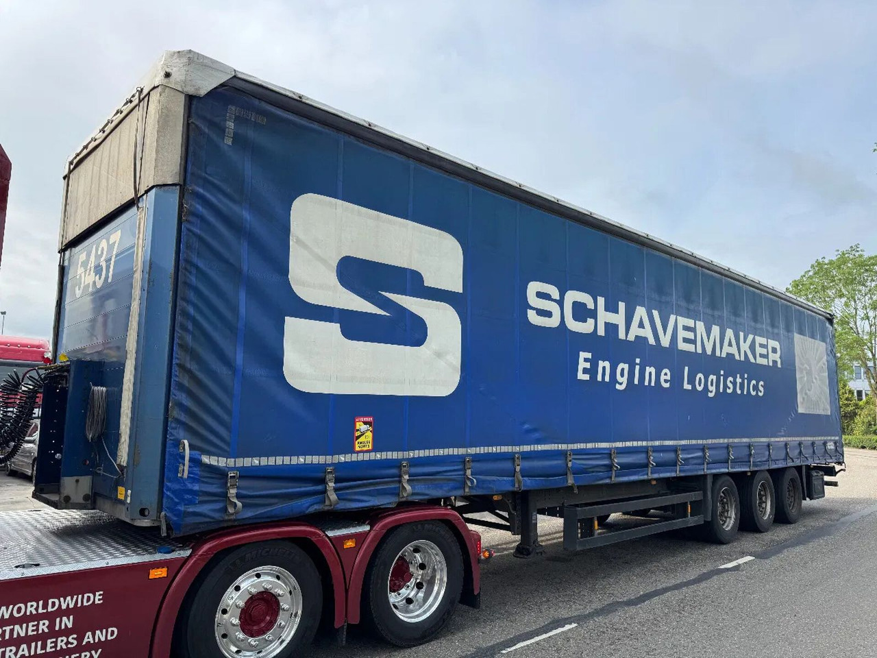 Schmitz Cargobull SCS 24/L - 3 AXLE SAF MEGA - Poluprikolica s ceradom: slika Schmitz Cargobull SCS 24/L - 3 AXLE SAF MEGA - Poluprikolica s ceradom Schmitz Cargobull SCS 24/L - 3 AXLE SAF MEGA - Poluprikolica s ceradom: slika Schmitz Cargobull SCS 24/L - 3 AXLE SAF MEGA - Poluprikolica s ceradom