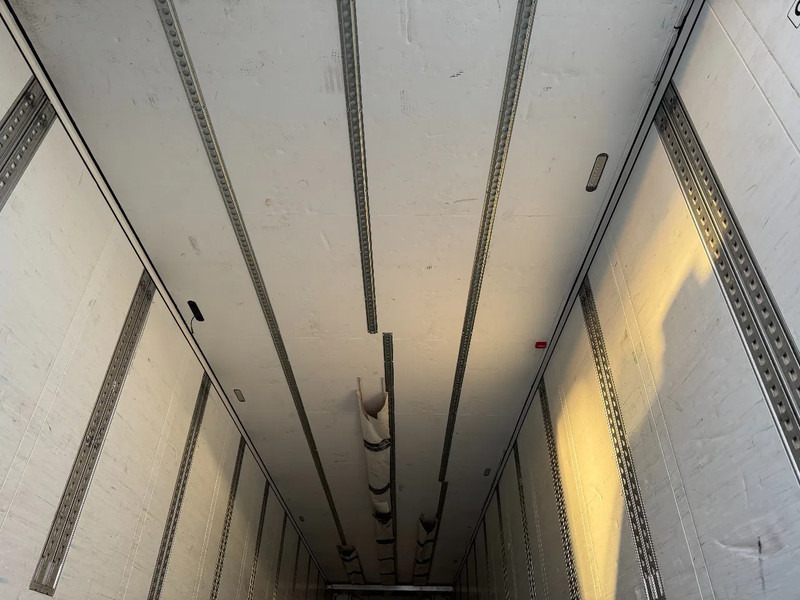 Zakup Schmitz Cargobull SKO THERMO KING SLX300 DISC BRAKES DOPPELSTOCK Schmitz Cargobull SKO THERMO KING SLX300 DISC BRAKES DOPPELSTOCK: slika Zakup Schmitz Cargobull SKO THERMO KING SLX300 DISC BRAKES DOPPELSTOCK Schmitz Cargobull SKO THERMO KING SLX300 DISC BRAKES DOPPELSTOCK