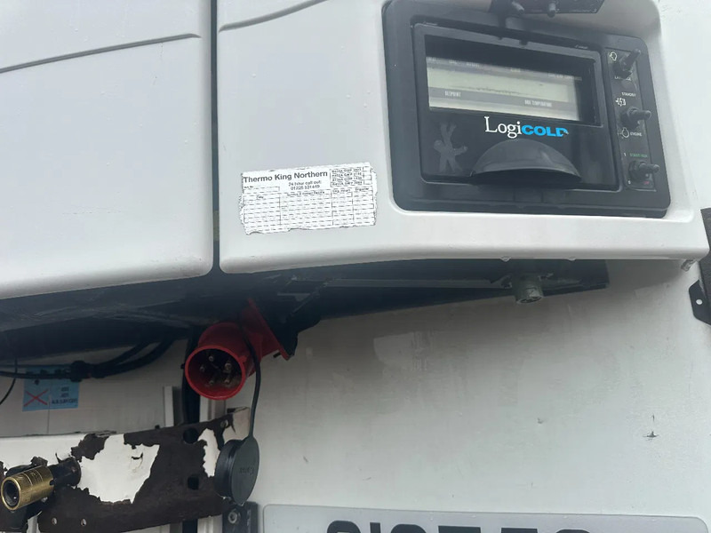 Schmitz Cargobull Schmitz Cargobull PRICES FROM €6950 TO €8950,- 40 X CARRIER 1850 MT D/E SAF AXELS - Poluprikolica hladnjača: slika Schmitz Cargobull Schmitz Cargobull PRICES FROM €6950 TO €8950,- 40 X CARRIER 1850 MT D/E SAF AXELS - Poluprikolica hladnjača Schmitz Cargobull Schmitz Cargobull PRICES FROM €6950 TO €8950,- 40 X CARRIER 1850 MT D/E SAF AXELS - Poluprikolica hladnjača: slika Schmitz Cargobull Schmitz Cargobull PRICES FROM €6950 TO €8950,- 40 X CARRIER 1850 MT D/E SAF AXELS - Poluprikolica hladnjača