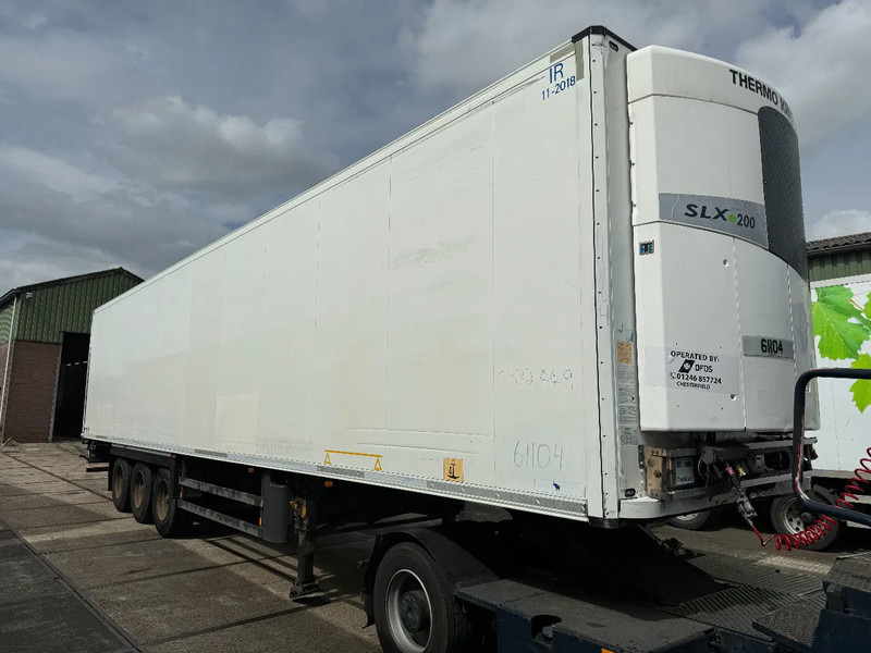 Schmitz Cargobull THERMO KING SLXE200 BPW AXLE - Poluprikolica hladnjača: slika Schmitz Cargobull THERMO KING SLXE200 BPW AXLE - Poluprikolica hladnjača Schmitz Cargobull THERMO KING SLXE200 BPW AXLE - Poluprikolica hladnjača: slika Schmitz Cargobull THERMO KING SLXE200 BPW AXLE - Poluprikolica hladnjača