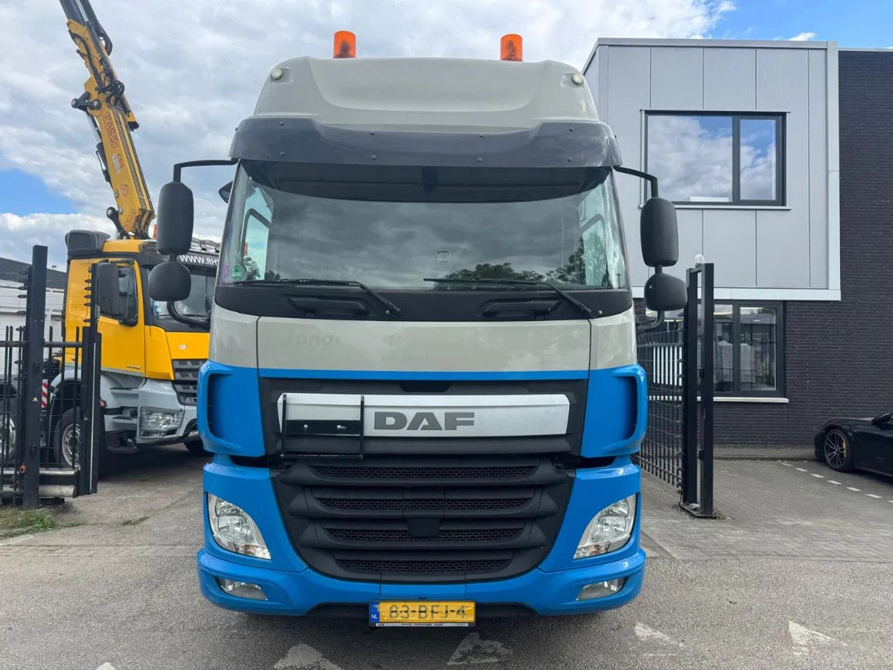 DAF CF 440 4X2 - EURO 6 + TÜV 12-2025 - Tegljač: slika DAF CF 440 4X2 - EURO 6 + TÜV 12-2025 - Tegljač DAF CF 440 4X2 - EURO 6 + TÜV 12-2025 - Tegljač: slika DAF CF 440 4X2 - EURO 6 + TÜV 12-2025 - Tegljač