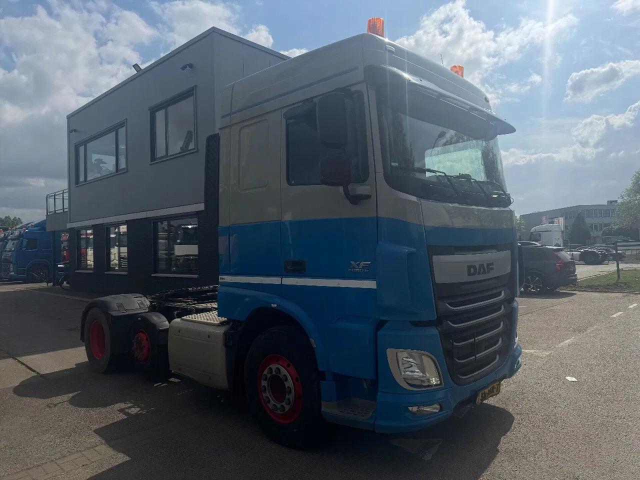 DAF XF 440 6X2 EURO 6 TÜV 09-2025 - Tegljač: slika DAF XF 440 6X2 EURO 6 TÜV 09-2025 - Tegljač DAF XF 440 6X2 EURO 6 TÜV 09-2025 - Tegljač: slika DAF XF 440 6X2 EURO 6 TÜV 09-2025 - Tegljač