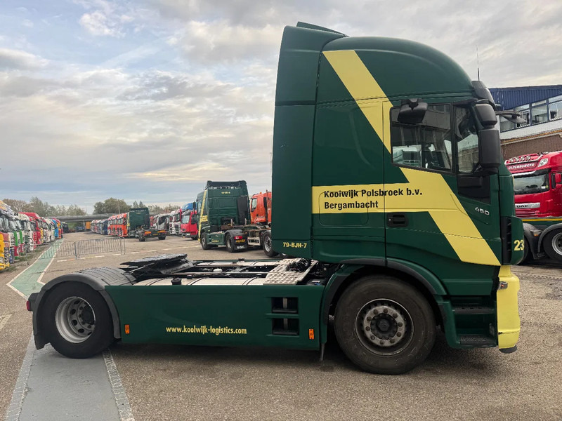 Iveco Stralis 460 4X2 EURO 6 SKIRTS AIRCO RADIO - Tegljač: slika Iveco Stralis 460 4X2 EURO 6 SKIRTS AIRCO RADIO - Tegljač Iveco Stralis 460 4X2 EURO 6 SKIRTS AIRCO RADIO - Tegljač: slika Iveco Stralis 460 4X2 EURO 6 SKIRTS AIRCO RADIO - Tegljač