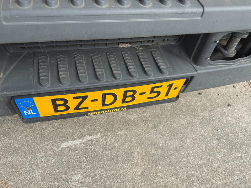 Tegljač Renault Midlum 180 EURO 5 + KUIPHUIS K20 WITH RAMPS AND WINCH ON REMOTE CNTRL: slika Tegljač Renault Midlum 180 EURO 5 + KUIPHUIS K20 WITH RAMPS AND WINCH ON REMOTE CNTRL Tegljač Renault Midlum 180 EURO 5 + KUIPHUIS K20 WITH RAMPS AND WINCH ON REMOTE CNTRL: slika Tegljač Renault Midlum 180 EURO 5 + KUIPHUIS K20 WITH RAMPS AND WINCH ON REMOTE CNTRL