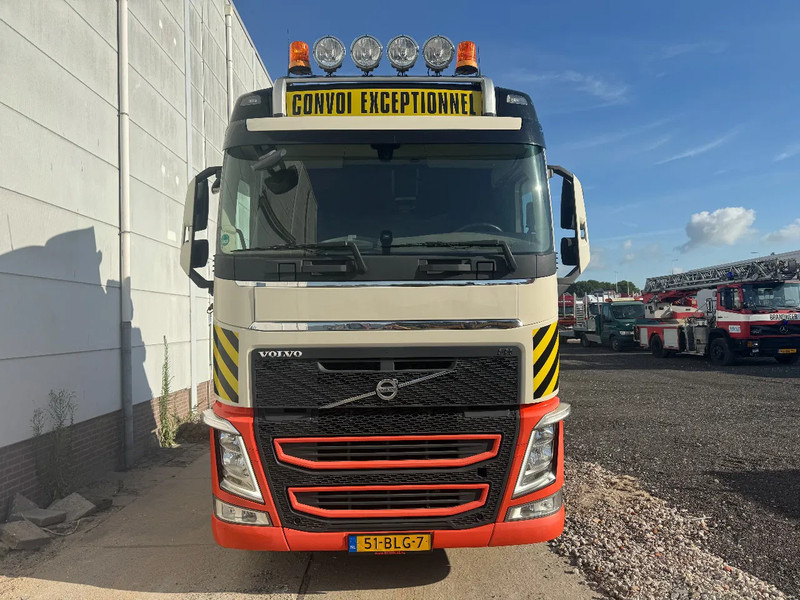 Volvo FH 13.540 8X4, 150 TON, INTARDER, 566862 KM - Tegljač: slika Volvo FH 13.540 8X4, 150 TON, INTARDER, 566862 KM - Tegljač Volvo FH 13.540 8X4, 150 TON, INTARDER, 566862 KM - Tegljač: slika Volvo FH 13.540 8X4, 150 TON, INTARDER, 566862 KM - Tegljač