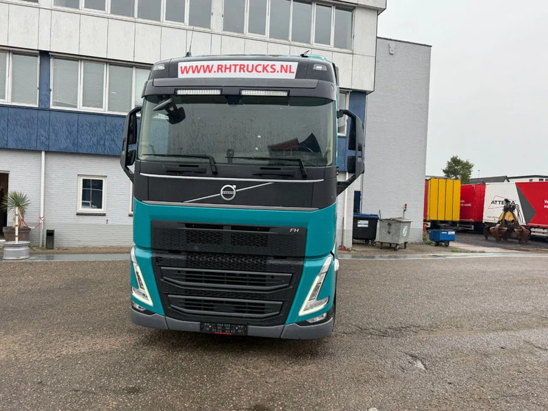 Volvo FH 460 6X2 EURO 6 - FH5 - Tegljač: slika Volvo FH 460 6X2 EURO 6 - FH5 - Tegljač Volvo FH 460 6X2 EURO 6 - FH5 - Tegljač: slika Volvo FH 460 6X2 EURO 6 - FH5 - Tegljač