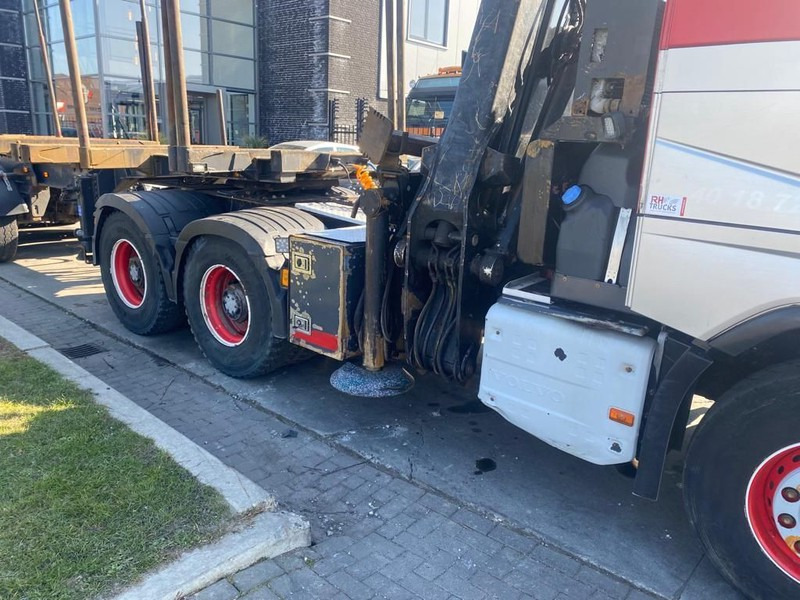 Tegljač Volvo FH 540 6X4 EURO 6 + EPSILON S260Z96 + TRAILER 4 AXLE DOLL: slika Tegljač Volvo FH 540 6X4 EURO 6 + EPSILON S260Z96 + TRAILER 4 AXLE DOLL