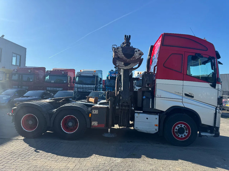 Tegljač Volvo FH 540 6X4 - EURO 6 + PALFINGER EPSILON S260Z96: slika Tegljač Volvo FH 540 6X4 - EURO 6 + PALFINGER EPSILON S260Z96