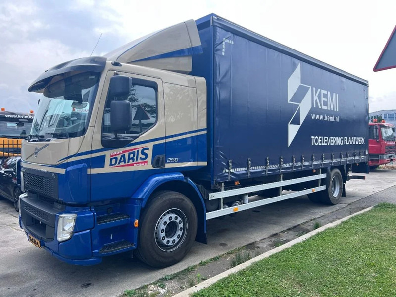 Volvo FE 250 4X2 EURO 6 - 19 TON + DHOLLANDIA - Kamion s ceradom: slika Volvo FE 250 4X2 EURO 6 - 19 TON + DHOLLANDIA - Kamion s ceradom Volvo FE 250 4X2 EURO 6 - 19 TON + DHOLLANDIA - Kamion s ceradom: slika Volvo FE 250 4X2 EURO 6 - 19 TON + DHOLLANDIA - Kamion s ceradom