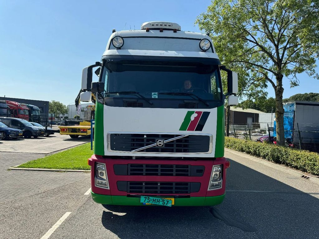Volvo FH 12.420 6X2 - EURO 3 + HANGER NETAM-FRUEHAUF + - Kamion hladnjača: slika Volvo FH 12.420 6X2 - EURO 3 + HANGER NETAM-FRUEHAUF + - Kamion hladnjača Volvo FH 12.420 6X2 - EURO 3 + HANGER NETAM-FRUEHAUF + - Kamion hladnjača: slika Volvo FH 12.420 6X2 - EURO 3 + HANGER NETAM-FRUEHAUF + - Kamion hladnjača
