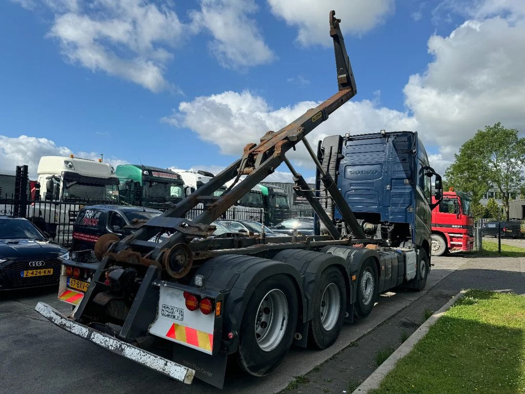 Volvo FH 500 8X2 EURO 6 + PALFINGER T22 HOOKLIFT - Kamion s kukastom dizalicom: slika Volvo FH 500 8X2 EURO 6 + PALFINGER T22 HOOKLIFT - Kamion s kukastom dizalicom Volvo FH 500 8X2 EURO 6 + PALFINGER T22 HOOKLIFT - Kamion s kukastom dizalicom: slika Volvo FH 500 8X2 EURO 6 + PALFINGER T22 HOOKLIFT - Kamion s kukastom dizalicom