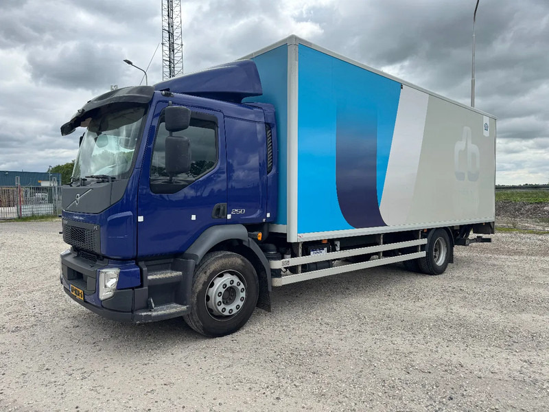 Volvo FL 250 4X2 EURO 6 CARGO LOCK + DHOLLANDIA LIFT TÜV TILL 02-2026 - Kamion sandučar: slika Volvo FL 250 4X2 EURO 6 CARGO LOCK + DHOLLANDIA LIFT TÜV TILL 02-2026 - Kamion sandučar Volvo FL 250 4X2 EURO 6 CARGO LOCK + DHOLLANDIA LIFT TÜV TILL 02-2026 - Kamion sandučar: slika Volvo FL 250 4X2 EURO 6 CARGO LOCK + DHOLLANDIA LIFT TÜV TILL 02-2026 - Kamion sandučar