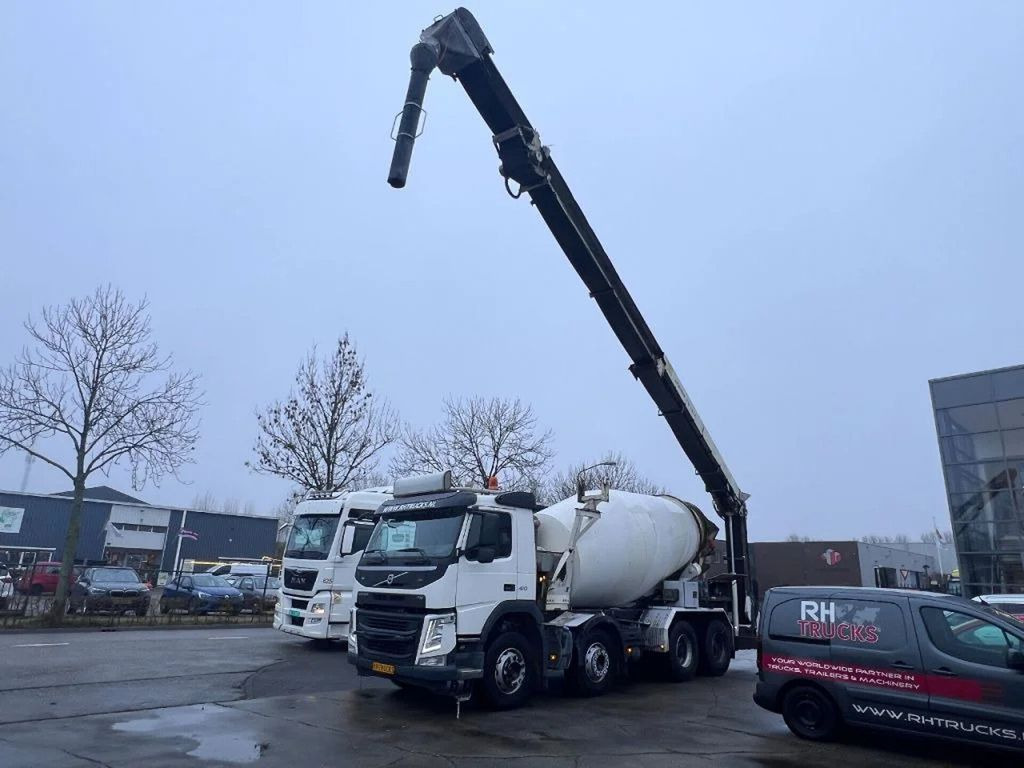 Volvo FM 410 8X4 MIXER 9m3 + LIEBHERR CONVEYOR BELT - Automješalica: slika Volvo FM 410 8X4 MIXER 9m3 + LIEBHERR CONVEYOR BELT - Automješalica Volvo FM 410 8X4 MIXER 9m3 + LIEBHERR CONVEYOR BELT - Automješalica: slika Volvo FM 410 8X4 MIXER 9m3 + LIEBHERR CONVEYOR BELT - Automješalica