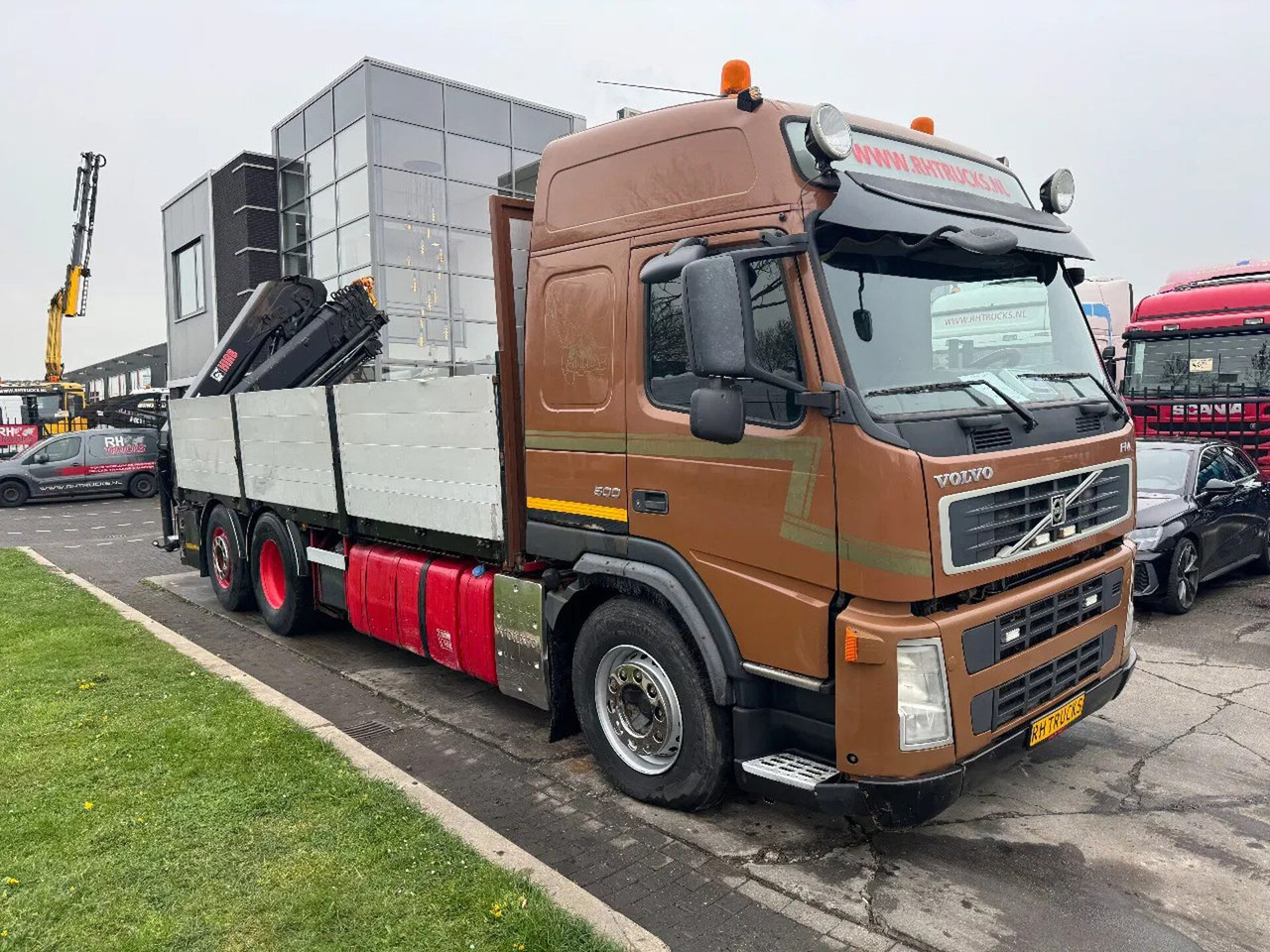 Kamion s otvorenim sandukom, Kamion s kranom Volvo FM 500 6X2 EURO 5 HIAB 211 EP5 + REMOTE CONTROL: slika Kamion s otvorenim sandukom, Kamion s kranom Volvo FM 500 6X2 EURO 5 HIAB 211 EP5 + REMOTE CONTROL