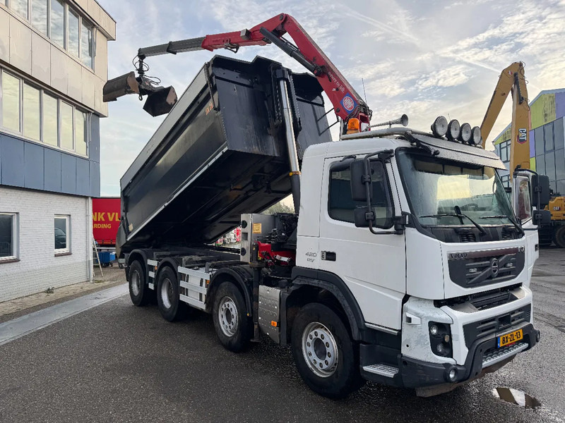 Volvo FMX 420 8X4 HMF 1643Z2 + REMOTE CONTROL + HYVA KIPPER - Kiper, Kamion s kranom: slika Volvo FMX 420 8X4 HMF 1643Z2 + REMOTE CONTROL + HYVA KIPPER - Kiper, Kamion s kranom Volvo FMX 420 8X4 HMF 1643Z2 + REMOTE CONTROL + HYVA KIPPER - Kiper, Kamion s kranom: slika Volvo FMX 420 8X4 HMF 1643Z2 + REMOTE CONTROL + HYVA KIPPER - Kiper, Kamion s kranom