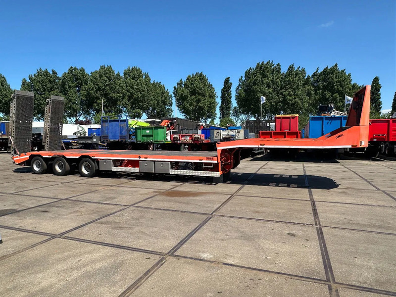 Zanner STL 45, 2 AXLE FORCED STEERING,LIFTING DECK, REMOTE CONTROL, WINCH, DUBBLE HYDRAULIC RAMPS - Poluprikolica s niskim utovarivačem: slika Zanner STL 45, 2 AXLE FORCED STEERING,LIFTING DECK, REMOTE CONTROL, WINCH, DUBBLE HYDRAULIC RAMPS - Poluprikolica s niskim utovarivačem Zanner STL 45, 2 AXLE FORCED STEERING,LIFTING DECK, REMOTE CONTROL, WINCH, DUBBLE HYDRAULIC RAMPS - Poluprikolica s niskim utovarivačem: slika Zanner STL 45, 2 AXLE FORCED STEERING,LIFTING DECK, REMOTE CONTROL, WINCH, DUBBLE HYDRAULIC RAMPS - Poluprikolica s niskim utovarivačem
