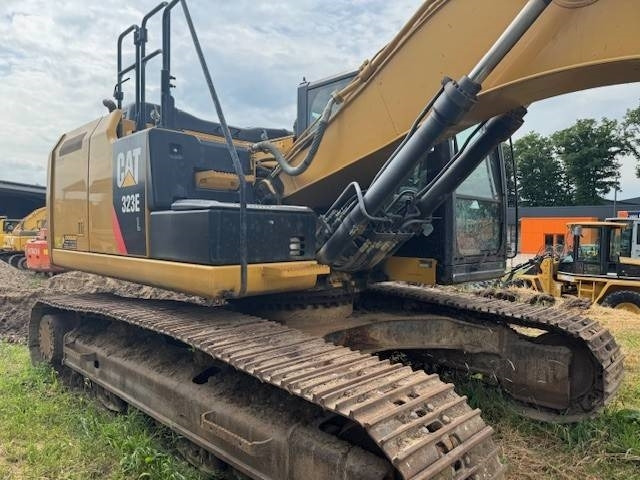 CAT 323 E - Bager gusjeničar: slika CAT 323 E - Bager gusjeničar CAT 323 E - Bager gusjeničar: slika CAT 323 E - Bager gusjeničar