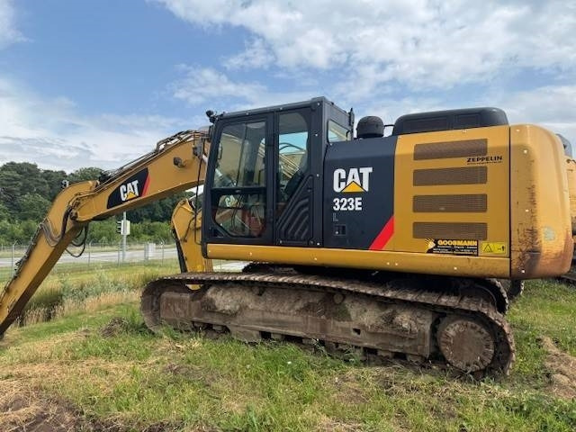 CAT 323 E - Bager gusjeničar: slika CAT 323 E - Bager gusjeničar CAT 323 E - Bager gusjeničar: slika CAT 323 E - Bager gusjeničar
