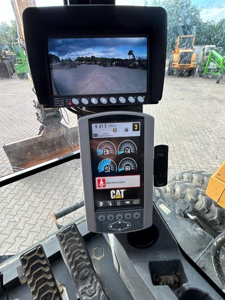 Bager na kotačima CAT M 318 F: slika Bager na kotačima CAT M 318 F Bager na kotačima CAT M 318 F: slika Bager na kotačima CAT M 318 F