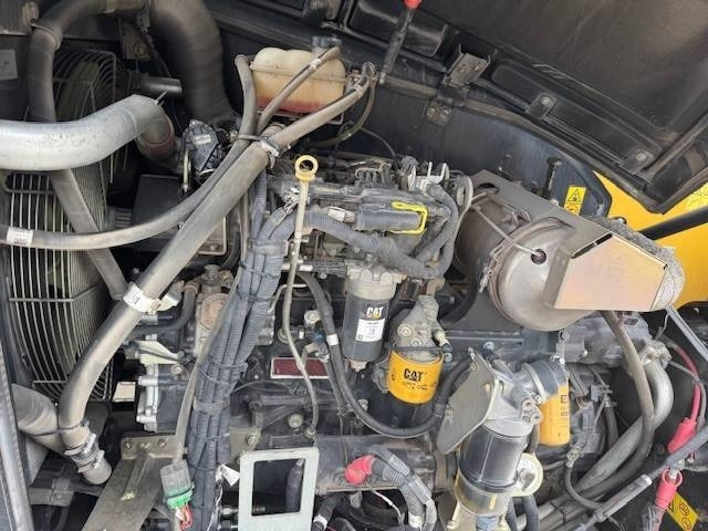 Teleskopski utovarivač na kotačima CAT TH 414 4x4, Klima: slika Teleskopski utovarivač na kotačima CAT TH 414 4x4, Klima Teleskopski utovarivač na kotačima CAT TH 414 4x4, Klima: slika Teleskopski utovarivač na kotačima CAT TH 414 4x4, Klima