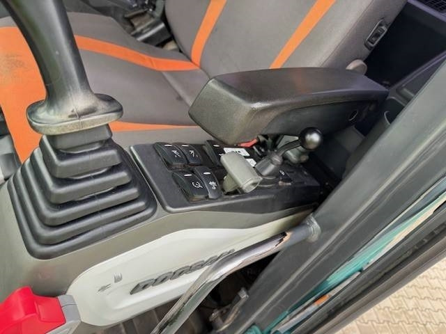 Doosan DX 190W-5 - Bager na kotačima: slika Doosan DX 190W-5 - Bager na kotačima Doosan DX 190W-5 - Bager na kotačima: slika Doosan DX 190W-5 - Bager na kotačima