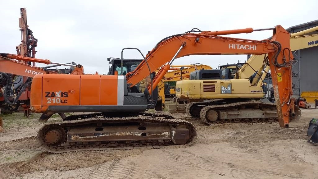 Hitachi ZX 210 LC-3 - Bager gusjeničar: slika Hitachi ZX 210 LC-3 - Bager gusjeničar Hitachi ZX 210 LC-3 - Bager gusjeničar: slika Hitachi ZX 210 LC-3 - Bager gusjeničar