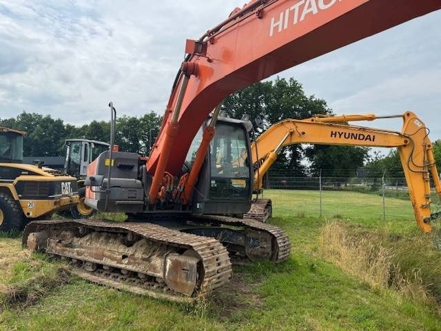 Hitachi ZX 210 LC - Bager gusjeničar: slika Hitachi ZX 210 LC - Bager gusjeničar Hitachi ZX 210 LC - Bager gusjeničar: slika Hitachi ZX 210 LC - Bager gusjeničar