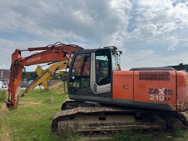 Hitachi ZX 210 LC - Bager gusjeničar: slika Hitachi ZX 210 LC - Bager gusjeničar Hitachi ZX 210 LC - Bager gusjeničar: slika Hitachi ZX 210 LC - Bager gusjeničar