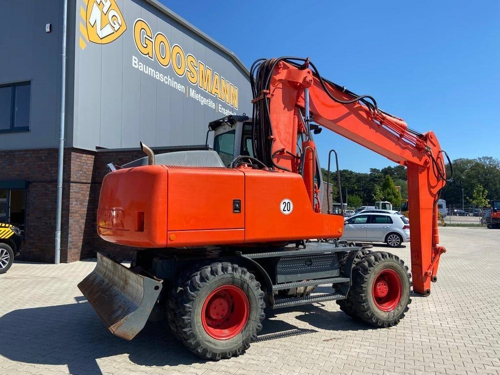 Liebherr A 900 C - Bager na kotačima: slika Liebherr A 900 C - Bager na kotačima Liebherr A 900 C - Bager na kotačima: slika Liebherr A 900 C - Bager na kotačima