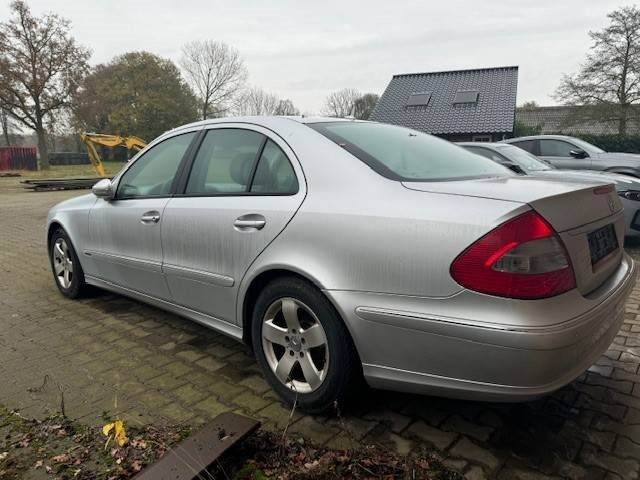 Mercedes-Benz E 280 CDI 4Matic - Automobil: slika Mercedes-Benz E 280 CDI 4Matic - Automobil Mercedes-Benz E 280 CDI 4Matic - Automobil: slika Mercedes-Benz E 280 CDI 4Matic - Automobil