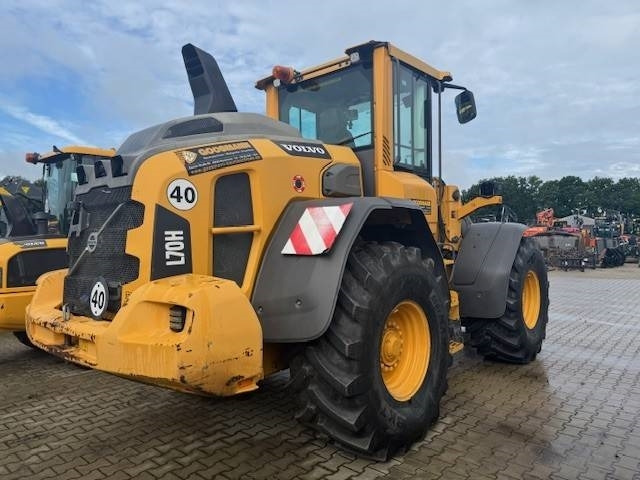Volvo L 70 H - Utovarivač na kotačima: slika Volvo L 70 H - Utovarivač na kotačima Volvo L 70 H - Utovarivač na kotačima: slika Volvo L 70 H - Utovarivač na kotačima