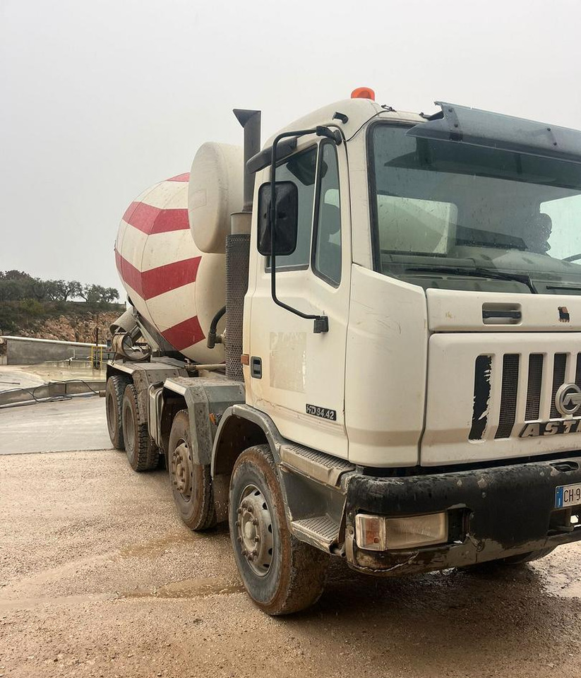 Autobetoniera Astra HD7 84 42 - Automješalica: slika Autobetoniera Astra HD7 84 42 - Automješalica Autobetoniera Astra HD7 84 42 - Automješalica: slika Autobetoniera Astra HD7 84 42 - Automješalica