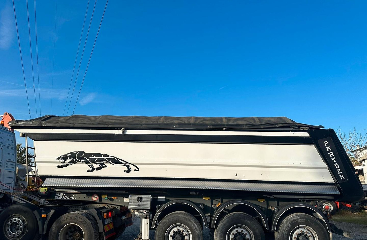 Smeirimorchio ribaltabile Bianchi - Drugi strojevi: slika Smeirimorchio ribaltabile Bianchi - Drugi strojevi Smeirimorchio ribaltabile Bianchi - Drugi strojevi: slika Smeirimorchio ribaltabile Bianchi - Drugi strojevi