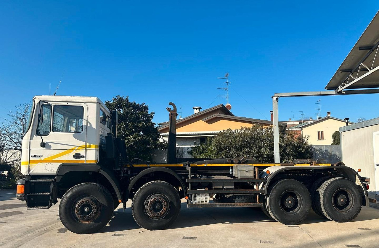 Man 4 assi scarrabile - Kamion s kukastom dizalicom: slika Man 4 assi scarrabile - Kamion s kukastom dizalicom Man 4 assi scarrabile - Kamion s kukastom dizalicom: slika Man 4 assi scarrabile - Kamion s kukastom dizalicom