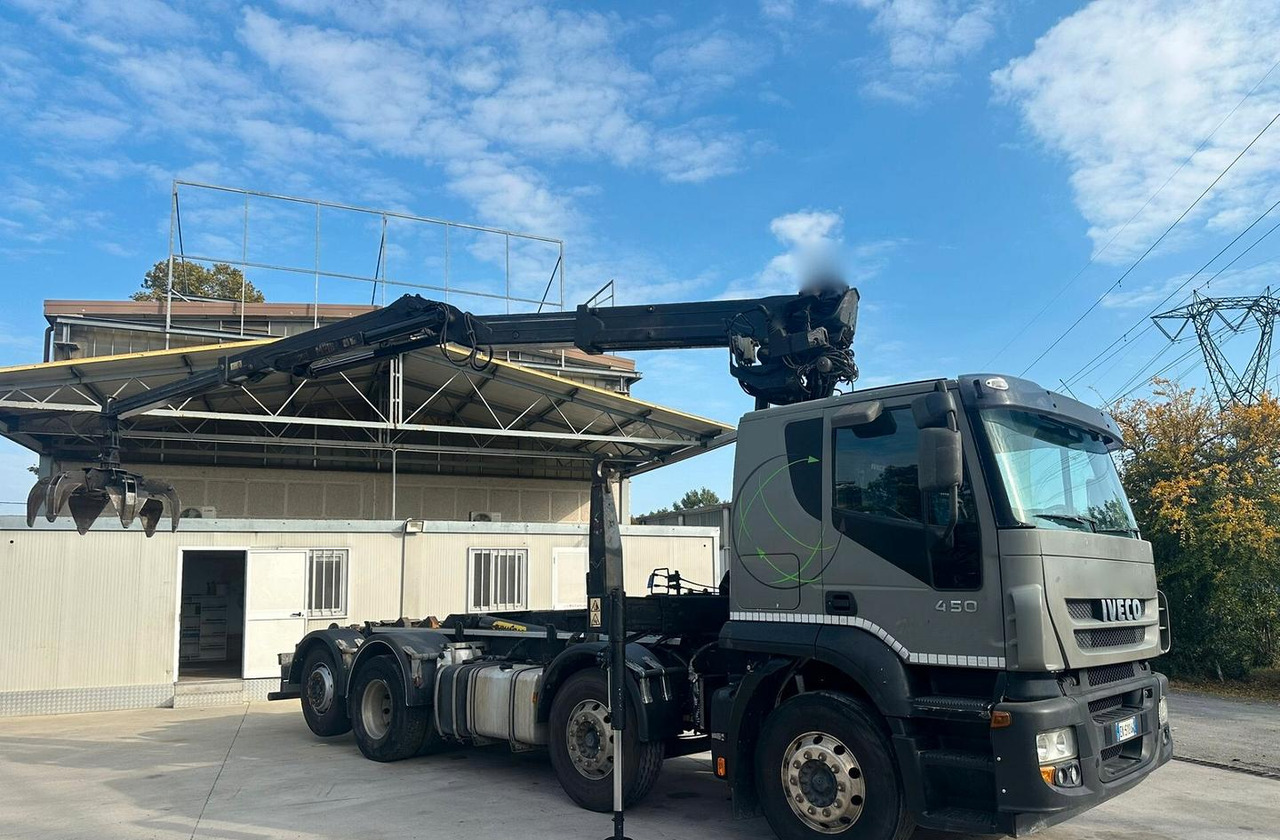 Motrice Iveco scarrabile con gru caricante - Kamion s kukastom dizalicom, Kamion s kranom: slika  Motrice Iveco scarrabile con gru caricante - Kamion s kukastom dizalicom, Kamion s kranom Motrice Iveco scarrabile con gru caricante - Kamion s kukastom dizalicom, Kamion s kranom: slika  Motrice Iveco scarrabile con gru caricante - Kamion s kukastom dizalicom, Kamion s kranom