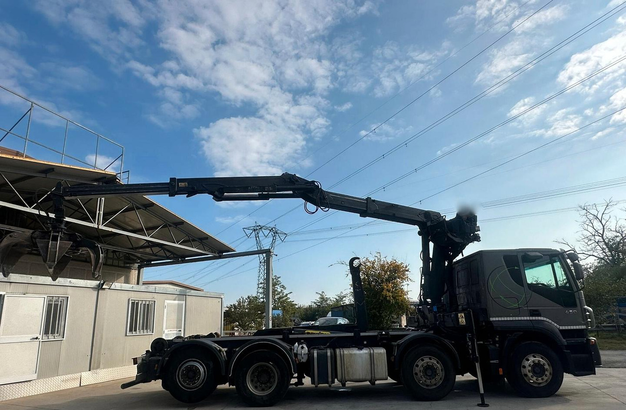 Motrice Iveco scarrabile con gru caricante - Kamion s kukastom dizalicom, Kamion s kranom: slika  Motrice Iveco scarrabile con gru caricante - Kamion s kukastom dizalicom, Kamion s kranom Motrice Iveco scarrabile con gru caricante - Kamion s kukastom dizalicom, Kamion s kranom: slika  Motrice Iveco scarrabile con gru caricante - Kamion s kukastom dizalicom, Kamion s kranom