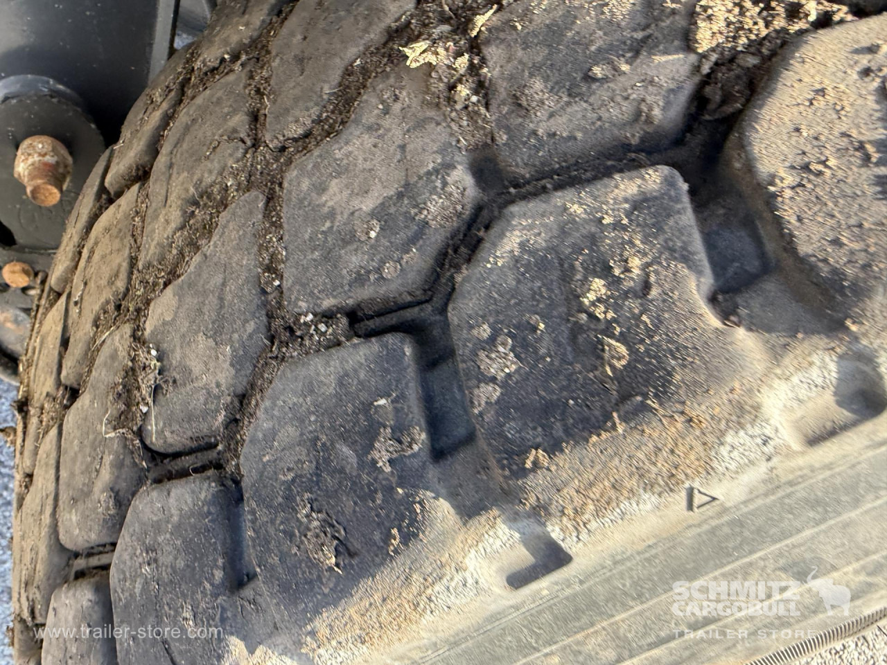 KAESSBOHRER Tipper Steel half pipe body 27m³ - Kiper poluprikolica: slika KAESSBOHRER Tipper Steel half pipe body 27m³ - Kiper poluprikolica KAESSBOHRER Tipper Steel half pipe body 27m³ - Kiper poluprikolica: slika KAESSBOHRER Tipper Steel half pipe body 27m³ - Kiper poluprikolica