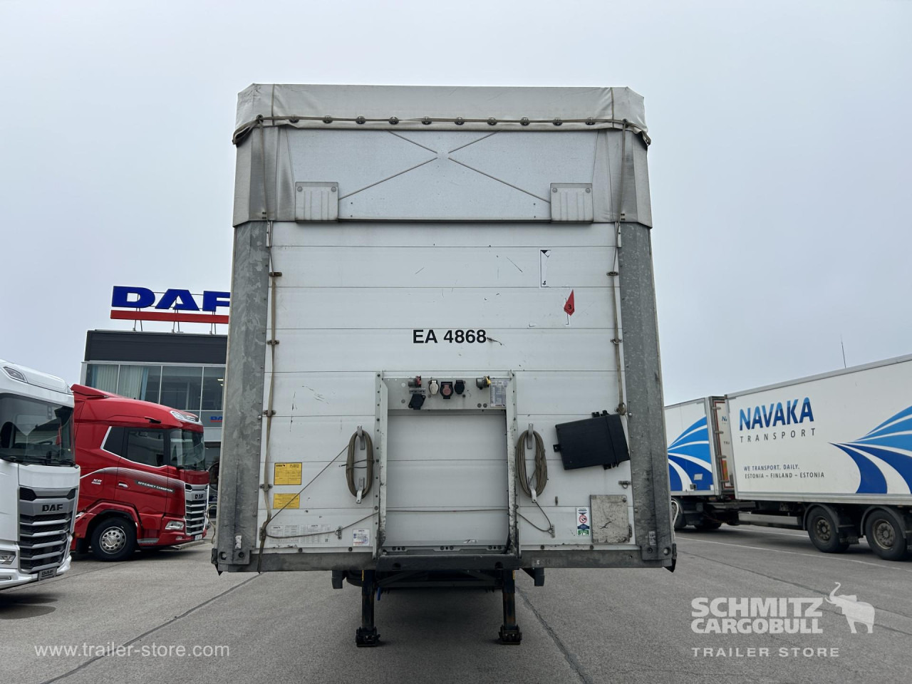 Poluprikolica s ceradom SCHMITZ Curtainsider Standard: slika Poluprikolica s ceradom SCHMITZ Curtainsider Standard