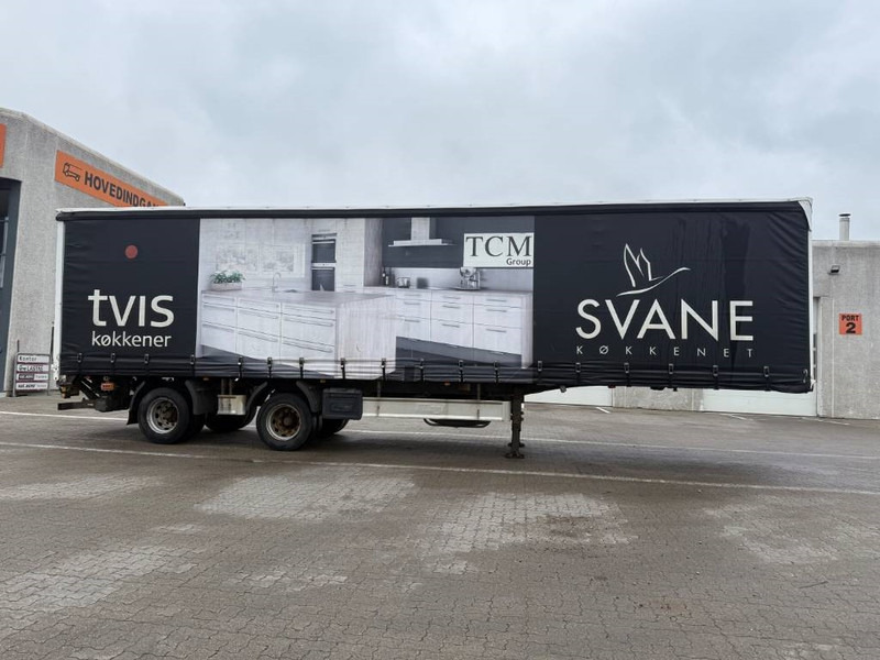 Fliegl Curtainsider / Planenauflieger / Gardin - Poluprikolica s ceradom: slika Fliegl Curtainsider / Planenauflieger / Gardin - Poluprikolica s ceradom Fliegl Curtainsider / Planenauflieger / Gardin - Poluprikolica s ceradom: slika Fliegl Curtainsider / Planenauflieger / Gardin - Poluprikolica s ceradom