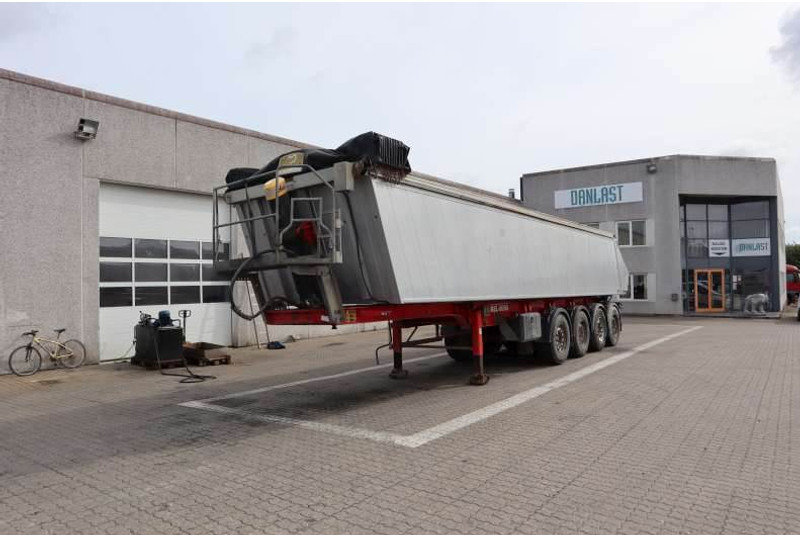KEL-BERG 4-axle Tipper/Kipper/Tiptrailer 37 m³ - Kiper poluprikolica: slika KEL-BERG 4-axle Tipper/Kipper/Tiptrailer 37 m³ - Kiper poluprikolica KEL-BERG 4-axle Tipper/Kipper/Tiptrailer 37 m³ - Kiper poluprikolica: slika KEL-BERG 4-axle Tipper/Kipper/Tiptrailer 37 m³ - Kiper poluprikolica