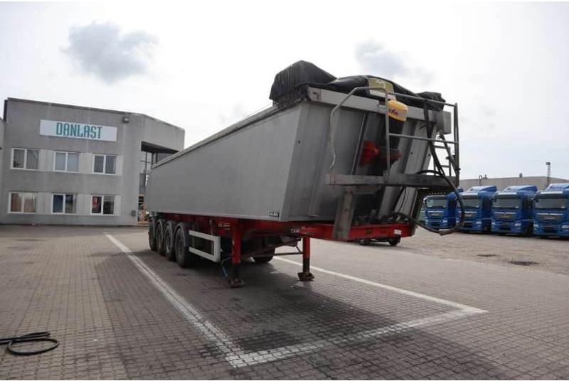 KEL-BERG 4-axle Tipper/Kipper/Tiptrailer 37 m³ - Kiper poluprikolica: slika KEL-BERG 4-axle Tipper/Kipper/Tiptrailer 37 m³ - Kiper poluprikolica KEL-BERG 4-axle Tipper/Kipper/Tiptrailer 37 m³ - Kiper poluprikolica: slika KEL-BERG 4-axle Tipper/Kipper/Tiptrailer 37 m³ - Kiper poluprikolica