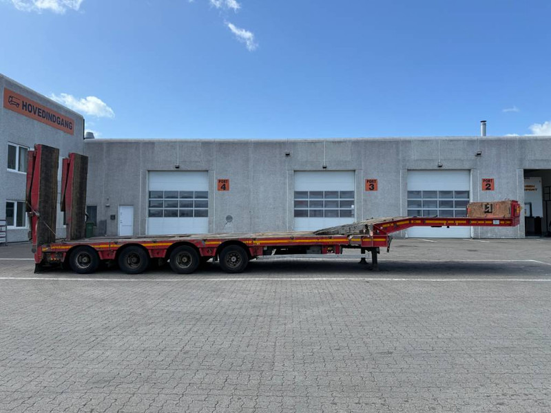 KEL-BERG Machinetrailer/Maschinenanhänger/Maskintrailer - Poluprikolica s niskim utovarivačem: slika KEL-BERG Machinetrailer/Maschinenanhänger/Maskintrailer - Poluprikolica s niskim utovarivačem KEL-BERG Machinetrailer/Maschinenanhänger/Maskintrailer - Poluprikolica s niskim utovarivačem: slika KEL-BERG Machinetrailer/Maschinenanhänger/Maskintrailer - Poluprikolica s niskim utovarivačem