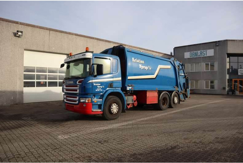 Scania P230 6X2*4 Skraldebil/Müllwagen/Garbagetruck - Kamion: slika Scania P230 6X2*4 Skraldebil/Müllwagen/Garbagetruck - Kamion Scania P230 6X2*4 Skraldebil/Müllwagen/Garbagetruck - Kamion: slika Scania P230 6X2*4 Skraldebil/Müllwagen/Garbagetruck - Kamion