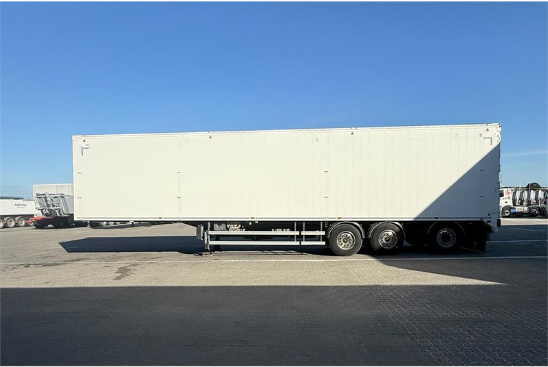 Poluprikolica s pokretnim podom Legras 93 m³: slika Poluprikolica s pokretnim podom Legras 93 m³ Poluprikolica s pokretnim podom Legras 93 m³: slika Poluprikolica s pokretnim podom Legras 93 m³