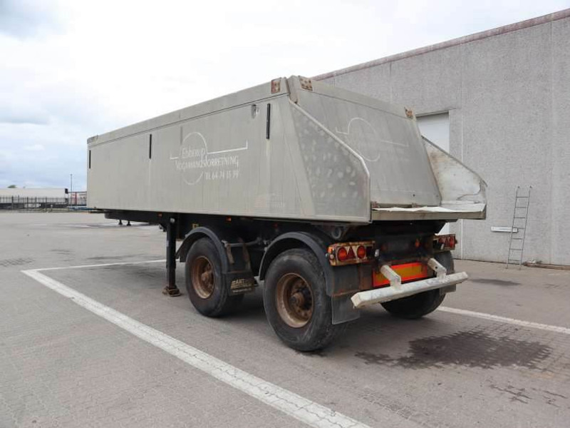 MTDK Tipper/Kipper/Tiptrailer 24 m³ - Kiper poluprikolica: slika MTDK Tipper/Kipper/Tiptrailer 24 m³ - Kiper poluprikolica MTDK Tipper/Kipper/Tiptrailer 24 m³ - Kiper poluprikolica: slika MTDK Tipper/Kipper/Tiptrailer 24 m³ - Kiper poluprikolica