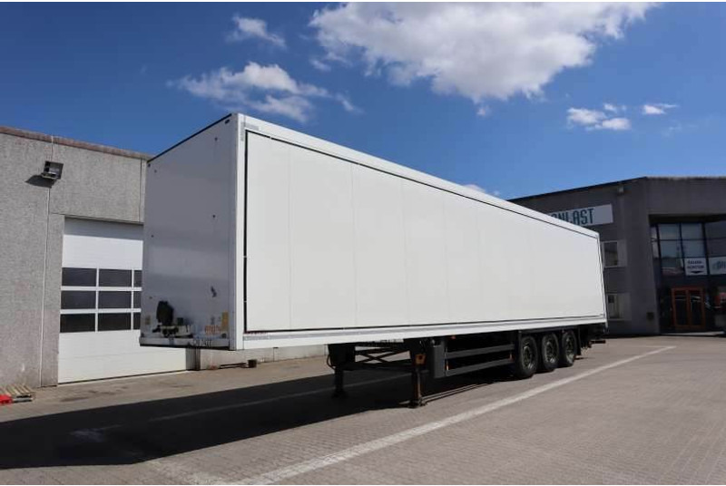 Schmitz Cargobull Boxtrailer/kastenauflieger/bokstrailer - Poluprikolica sa zatvorenim sandukom: slika Schmitz Cargobull Boxtrailer/kastenauflieger/bokstrailer - Poluprikolica sa zatvorenim sandukom Schmitz Cargobull Boxtrailer/kastenauflieger/bokstrailer - Poluprikolica sa zatvorenim sandukom: slika Schmitz Cargobull Boxtrailer/kastenauflieger/bokstrailer - Poluprikolica sa zatvorenim sandukom