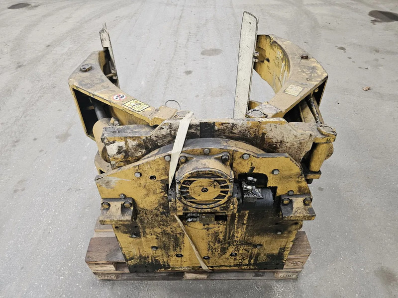 CASCADE 60F-RC-503 G - Grajfer: slika CASCADE 60F-RC-503 G - Grajfer CASCADE 60F-RC-503 G - Grajfer: slika CASCADE 60F-RC-503 G - Grajfer