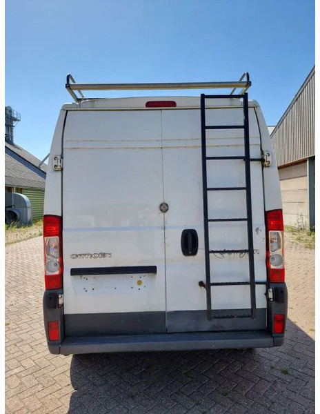 Furgon Citroën Jumper: slika Furgon Citroën Jumper