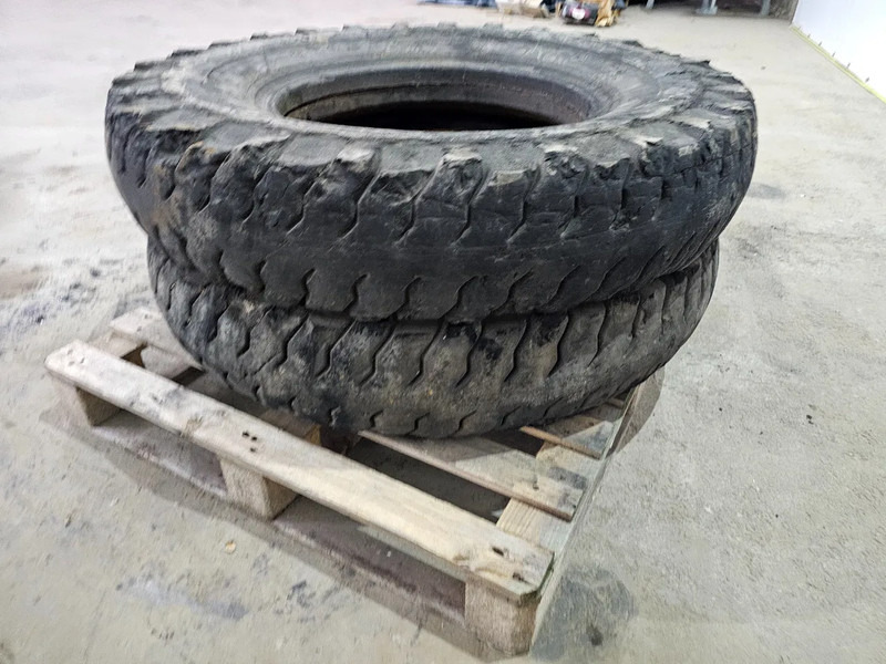 Goodyear 11.00-24 - Guma za Kamion: slika Goodyear 11.00-24 - Guma za Kamion Goodyear 11.00-24 - Guma za Kamion: slika Goodyear 11.00-24 - Guma za Kamion